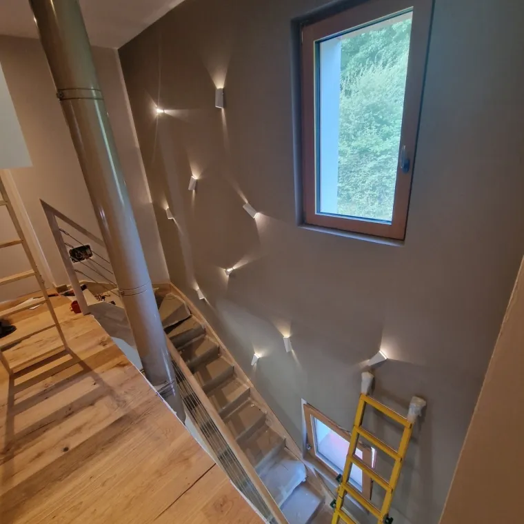 Installation de luminaires et création d'un jeu de lumière à Gex , Annemasse, Plug'N'play Electric